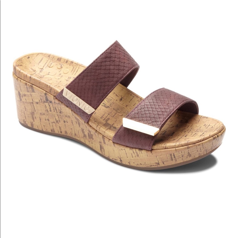 VIONIC Sandals